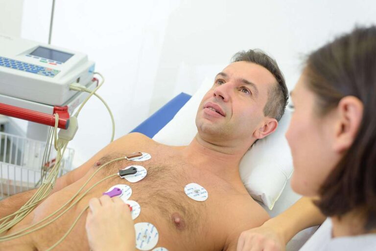 نوار قلب (ECG/EKG) - خوانش فعالیت الکتریکی قلب