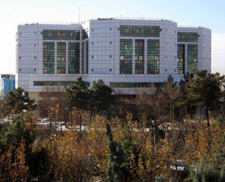 مرکز قلب تهران